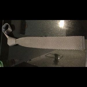Boss knot tie